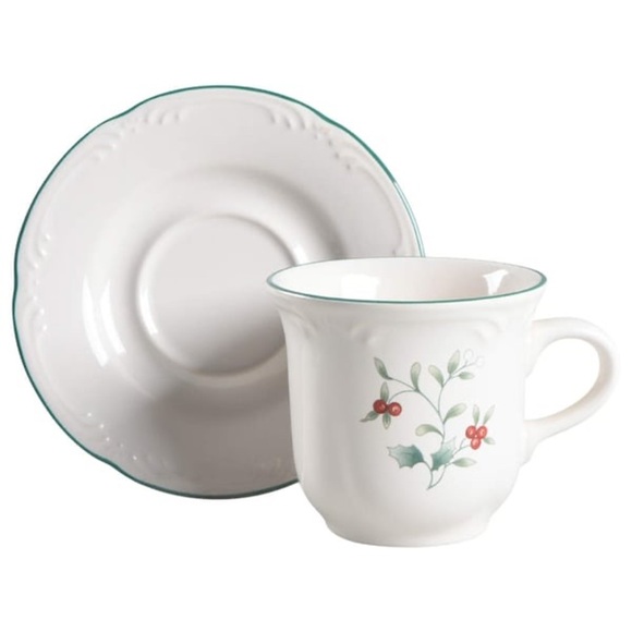 Pfaltzgraff Winterberry 10oz Coffee Cup with Flat Saucer Set of 8 - Picture 1 of 7